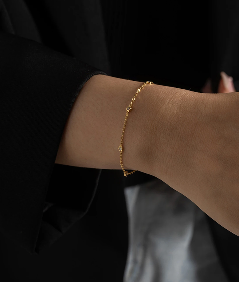 Simplicity Zircon Bracelet